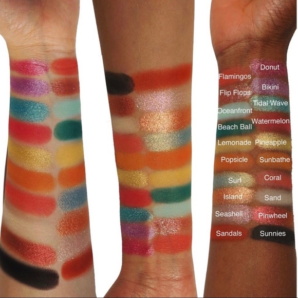 Violet Voss Flamingo Pro Eyeshadow Palette - Picture 2 of 12